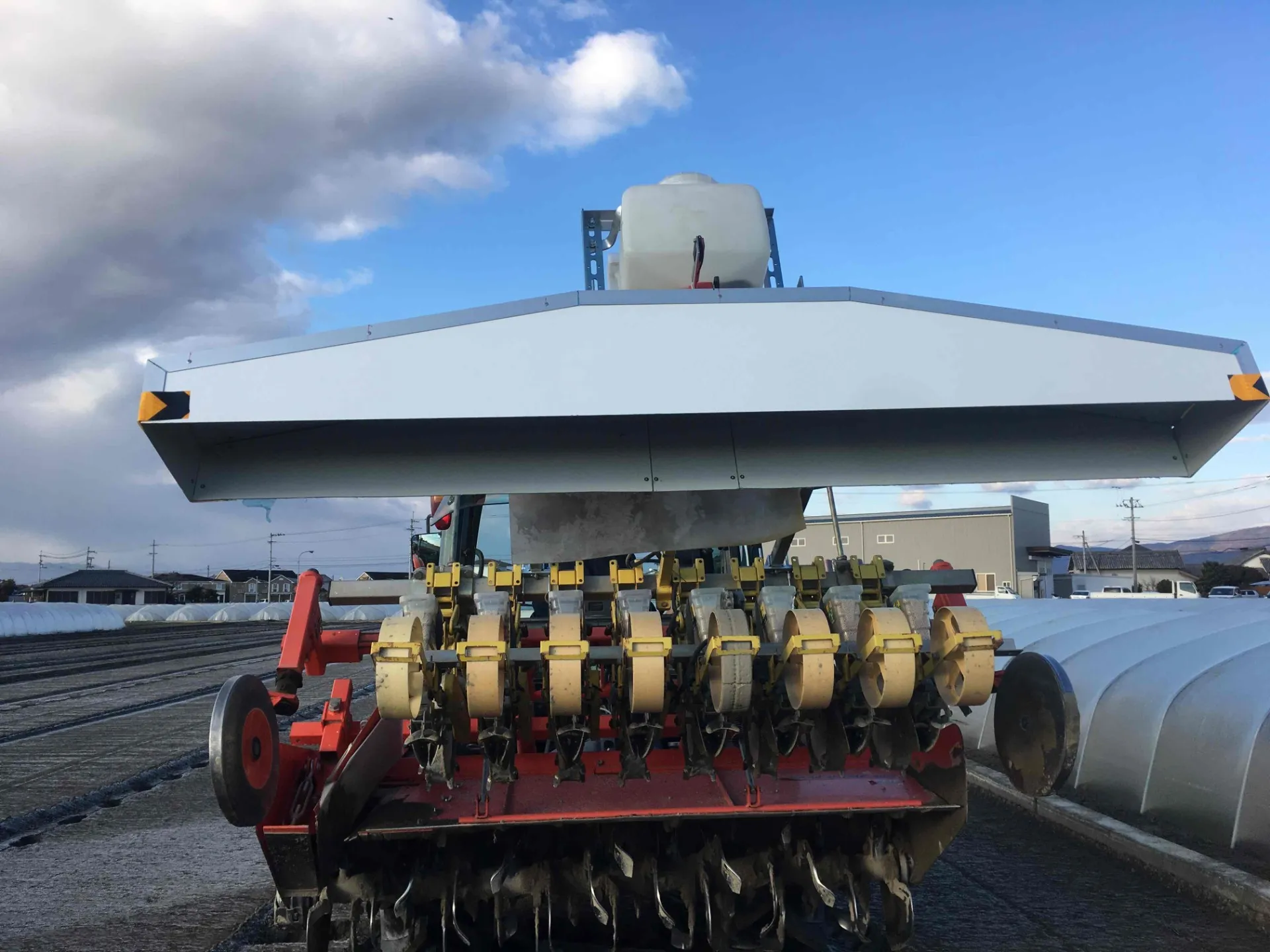 細粒除草剤散布機(SU-18) 開発経緯